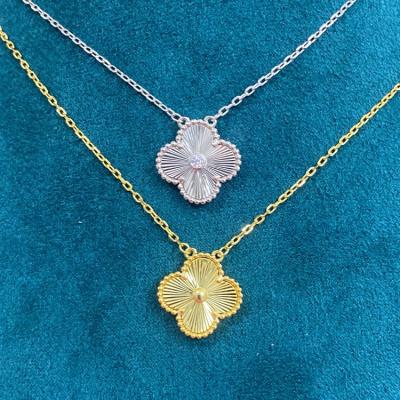 China Christmas Romantic S925 VCA Series Four Leaf Clover High Quality Silver Necklace for sale