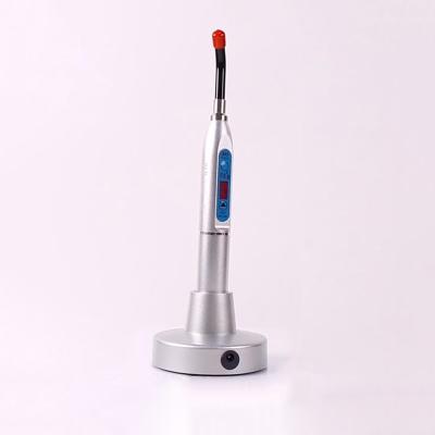 China PROFESSIONAL DENTAL Silver Color Aluminum Alloys Dental LED Curing Light Dental Treatment Light for sale