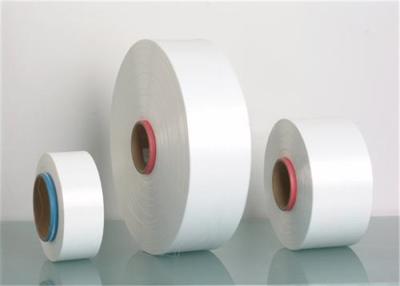 Chine Rétrécissement de ténacité élevée de torsion de fil du polyester teint par dopant FDY de 100% bas à vendre