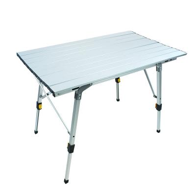 China Nice Easy Carry Folding Table, Portable Camping Table, Aluminum Folding Table Top with Carry Bag for Outdoor for sale