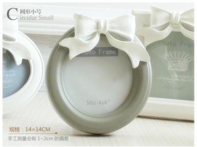 China 4" Wedding picture photo frame MDF wooden photo frame round shape picture frame for sale