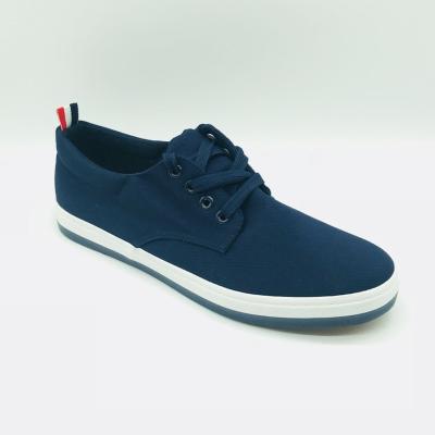 China Fashion Trend Lace Up Blue Canvas Shoes For Men Casual Shoes Wholesale Canvas Fashion Shoes for sale