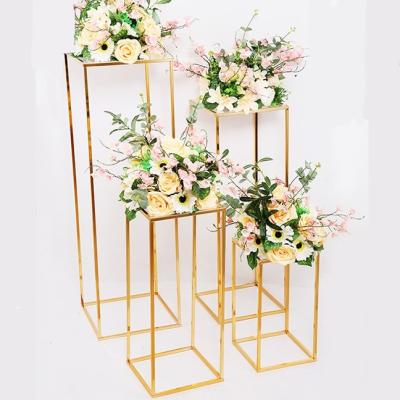 China 120cm Tall Eco-friendly Flower Stand Rectangle Gold Wedding Table Centerpiece Metal Flower Stand For Wedding Decoration for sale