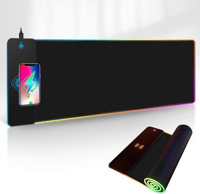 China Durable RGB Gaming Radio Charging Large and Long 10W Charger LED Mouse Pad Black Fast Wireless Mouse Pad Mouse Pad for sale