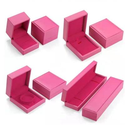 China Recycled Materials Size Accepted Pink Jewelry Packaging Box Set Custom For Ring for sale