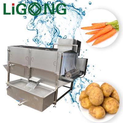 China Industrial Fruit Spray Cleaning Machine Box Type Vegetable Potato Spray Washing en venta