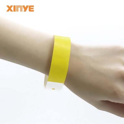 China Waterproof / Weatherproof Wholesale price disposable RFID wristbands RFID HF custom design printable TYVEK paper wristband for events music festival for sale