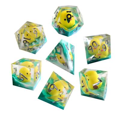 China Small Duck Swimming Design DIY small Duck Swimming Design DND sharp yellow polyhedral DIY dice for board games dungeons and dragons for sale