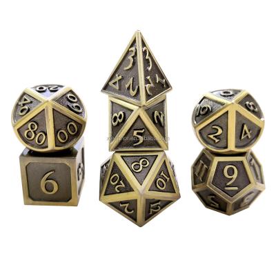 China Fashionable Metal Dies Set Antique Gold Edge Nickel Style 7 Pieces Board / Set TRPG Zinc Alloy Entertainment Multiplayer Game Dice Sets for sale