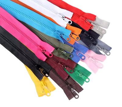 China Viable Wholesale No.5 High Quality Down Jacket Zipper Resin Plastic Zipper For Clothes Bags for sale