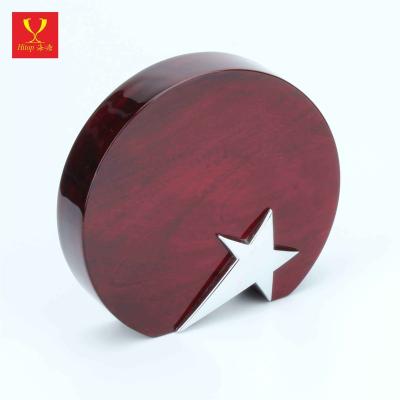 China Wholesale Europe Hitop factory award plaque trophy mask wooden round plaques award wooden shield plaque for sale