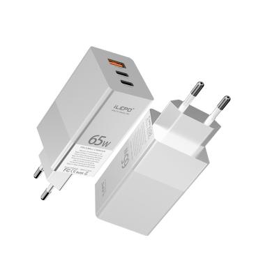 China 2021 New Product New Product 3 Ports GAN 65W USB C Charger 3 Ports GaN Charger Gallium Nitride 65W Multi Port Smart QC USB Wall Charger Type UK C US Plug for sale