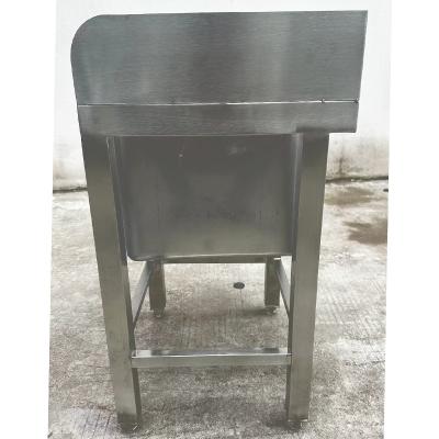 China Sleek And Modern Steel Metal Cabinet For Large Capacity Needs for sale