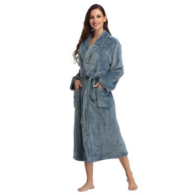 China Anti-Static Fleece Winter Flannel Women Warm Bathrobes,Luxury Soft Terry Bathrobe Hotel Shawl Collar Towel Bathrobe for sale