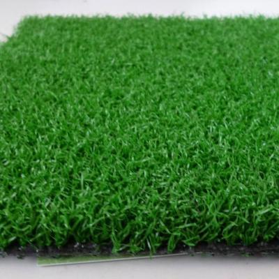 China Yard/kindergarten/building cheap artificial grass simulation lawn mat soccer field green plant for sale