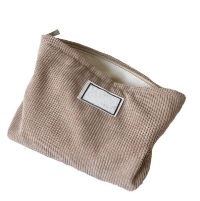 China Eco-Friendly Custom Zipper Corduroy Closure Pouch Large Capacity Cosmetic Pouch Makeup Bag for sale