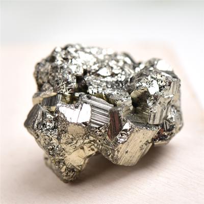 China Wholesale Natural Europe Copper Pyrite Specimen Stone Rough Mineral Healing Beautiful for sale