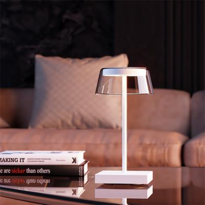 China Modern high quality table lamps for hotel bar bedroom bedside lamps for sale