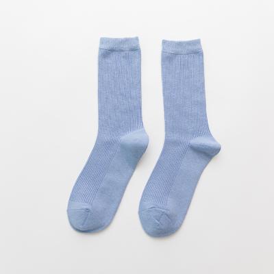 China Japanese Hot Selling QUICK DRY Mid Cut Tube Student Socks Ladies Solid Color Cotton Thin Breathable Socks for sale