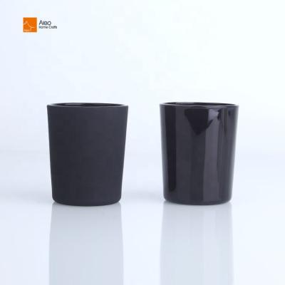 China Bars Wholesale Classic Black Matte Glossy Round Candle Holder Glass Packaging Glass Jar for sale