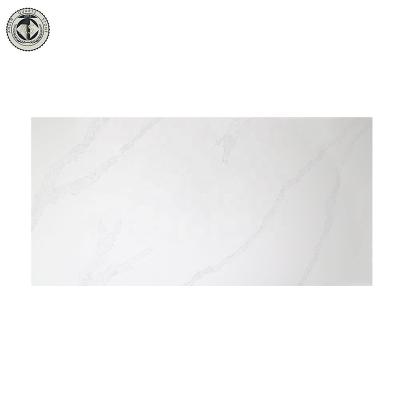 Cina Artificial Calacatta marble Series Quartz with White Quartz Stone Sheet in vendita