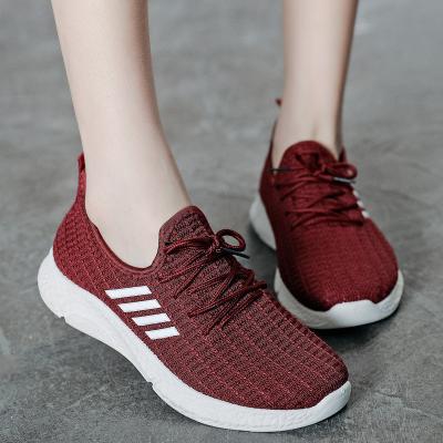 China Wholesale Fashion Trend Designer Womens Slip on Walking Shoes Tennis Sports Running Shoes Ladies Shoes Sports Casual Sneakers for sale