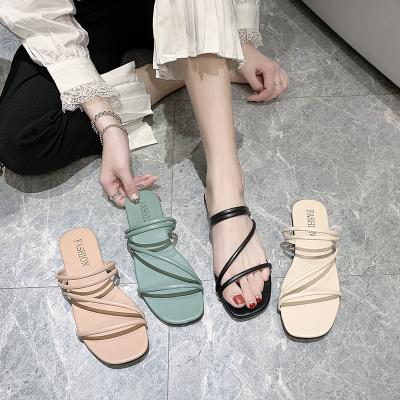 China New Design Trend Fashion Women PU Leather Slide Flat Sandals Slip On Toe Thong Strappy Ladies Spring Summer Beach Shoes Sandals for sale