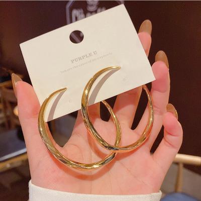 China Cute Hip-Hop Ladies Jewelry 18K Gold Plated Vintage Thick And Big Round Hoop Earrings S925 Sterling Silver Stud Earrings for sale