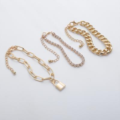 China 2021 fashion casual/sporty new gold chain bracelet set is designed for women bracelet hip hop wholesale item for sale