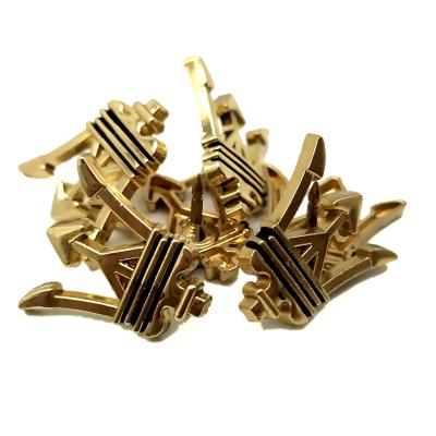 China The bee is lightly inlaid with new zircon design hot sale wedding brooches copper gold crown brooches for sale