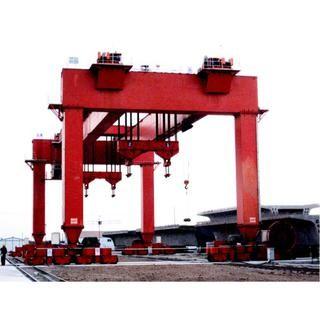 China 900t Bridge-moving Portal Crane for sale