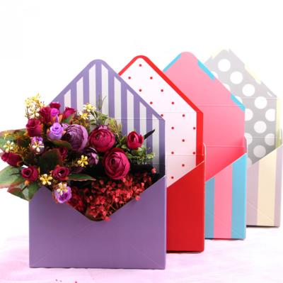 China Recycled Chinese Exquisite Flower Box Envelope Gift Box Materials Supplier Colorful Creative Box Flowers Valentine's Day for sale