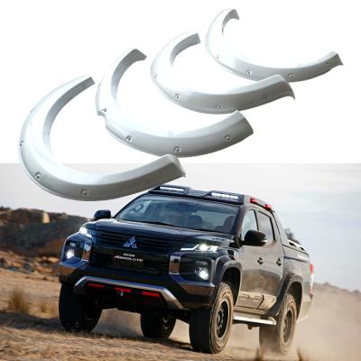 China Vacuum Injection Pocket Style FFD29 Wide Wheel Fender Flares Matte Black For MITSUBISHI TRITON 2015 Universal ABS And After 3 Months OEM Standard Textured for sale