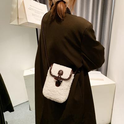 China 2022 Luxury Lambswool Winter Ladies Plush Casual Crossbody Bag - Body Shoulder Bag Mobile Phone Bag for sale