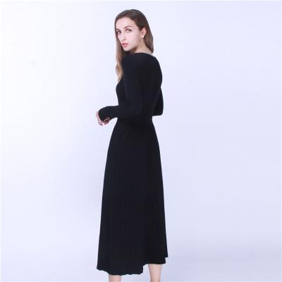 China Elegant Style Anti-Static Long Sleeve Ladies Round Neck Knit Pleated Black Woolen Dress Women for sale