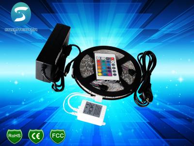 China Tira SMD 5050, iluminación del alto brillo LED de tira decorativa comercial del RGB LED en venta