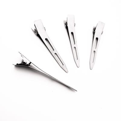 China Not easy to fade factory wholesale 5.5cm single fork hair clip can be washed without rust 304 stainless steel hair salon hair clip for sale