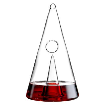 China Smart Set Modern Wholesale Custom Bottle Shape Pyramid Shape Wine Decanter for sale