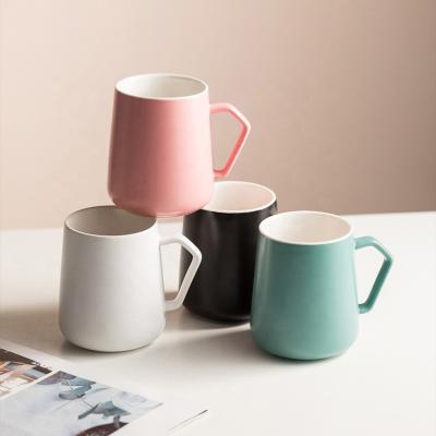 China Viable Morden Glazed Ceramic Coffee Mugs With Spoon Gifts Box Creative Wedding Box Porcelain Mug With Lid for sale