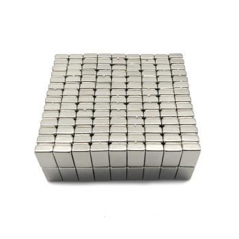 China Thinckness Magnetization Industrial Neodymium Magnets 33UH 33SH en venta