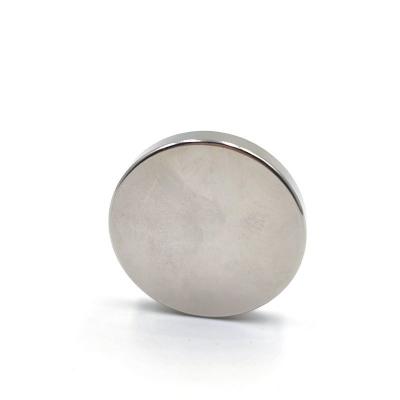 China Customized Pull Force Industrial Neodymium Magnets with Axial Magnetization Direction en venta