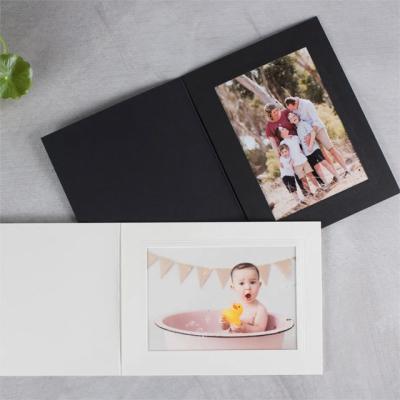 China New Classic/Postmodern White or Black Photo Folders for Wedding Graduation Paper Photo Frame Note Cards 4x6 or 5x7 or 8x10 for sale