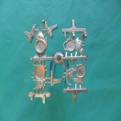 China High Quality Zinc Steel Die Casting Mold Various Pendant Molds for sale