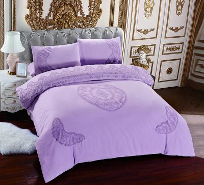 China Modern Luxury Designer Queen Comforter Nondisposable Microfiber Sheet Bedding Set For Hotel for sale