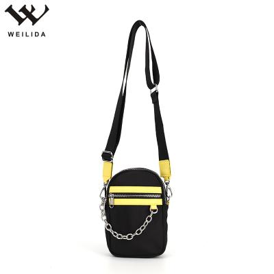 China Fashion High Quality Custom Black Square Nylon Chain Cross - Body Belt Bag Man Messenger Bag for sale