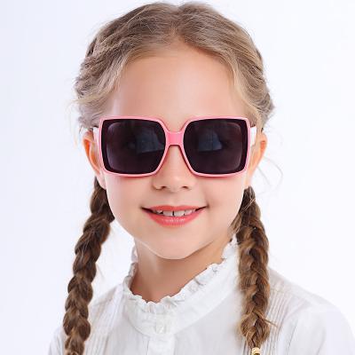 China Wholesale Polarized Children's Fashion Sunglasses Manufacturer Stripe Boys Girl Sunglasses Silica Gel For Kids Children 2022 for sale