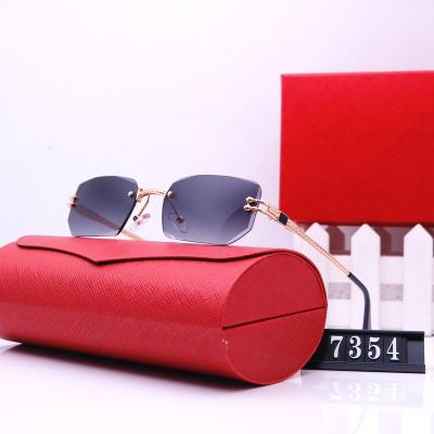 China Fashion Pilot Brand New Arrival Square Luxury Designer Sunglasses With LOGO Polarized Women Sunglasses 2022 for sale