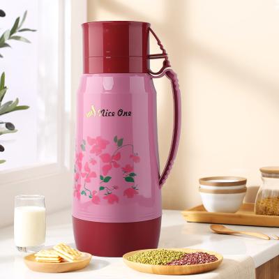 China A Good Quality PORTABLE Double Wall Interior Glass Cafe Nice Plastic Insulated Vacuum Thermos for sale