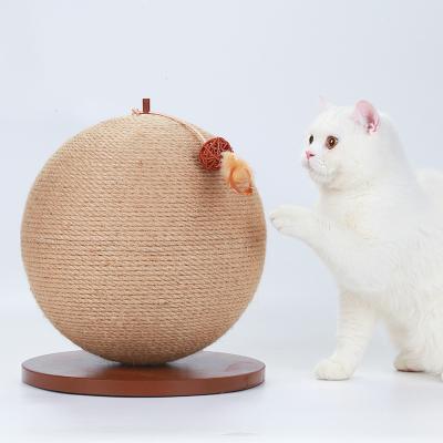 China Sustainable Sisal Cat Scratching Ball Natural Triangular Solid Wooden Hook Ball for sale