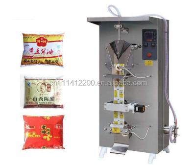 China Vertical type beverage packaging machine for liquid products/aseptic milk packaging machine/soybean oil packaging machine for sale